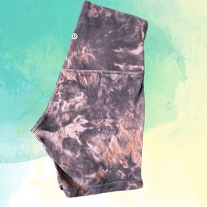 Lululemon Tie-Dye Align Shorts